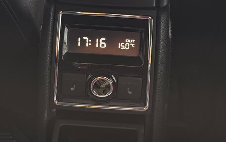 Skoda Superb III рестайлинг, 2010 год, 900 000 рублей, 11 фотография