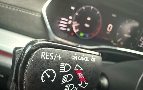 Skoda Octavia IV, 2021 год, 2 350 000 рублей, 20 фотография