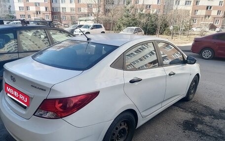 Hyundai Solaris II рестайлинг, 2012 год, 550 000 рублей, 4 фотография