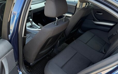 BMW 3 серия, 2011 год, 880 000 рублей, 12 фотография