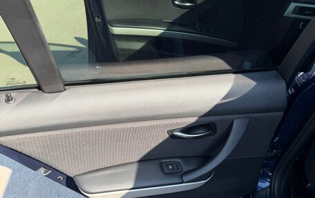 BMW 3 серия, 2011 год, 880 000 рублей, 13 фотография