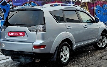 Mitsubishi Outlander III рестайлинг 3, 2008 год, 710 000 рублей, 3 фотография