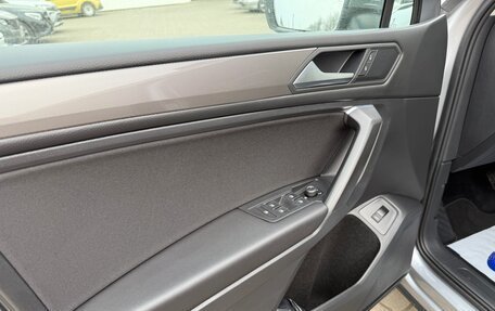 Volkswagen Tiguan II, 2021 год, 3 000 000 рублей, 19 фотография