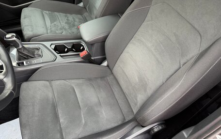 Volkswagen Tiguan II, 2021 год, 3 000 000 рублей, 16 фотография