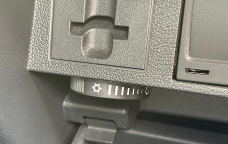 Volkswagen Tiguan II, 2021 год, 3 000 000 рублей, 32 фотография