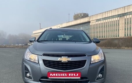 Chevrolet Cruze II, 2013 год, 1 100 000 рублей, 2 фотография
