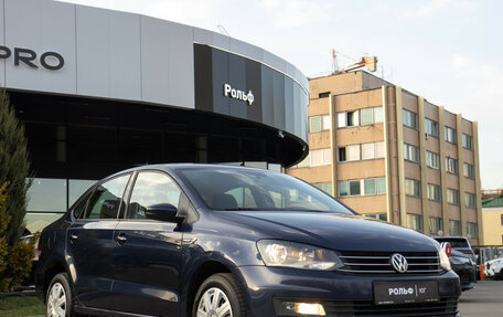 Volkswagen Polo VI (EU Market), 2017 год, 1 198 000 рублей, 2 фотография