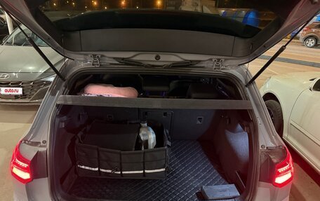 Volkswagen Golf VIII, 2021 год, 2 800 000 рублей, 13 фотография