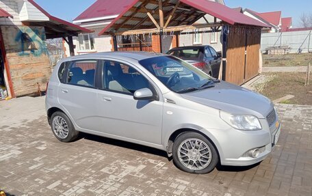 Chevrolet Aveo III, 2010 год, 540 000 рублей, 2 фотография