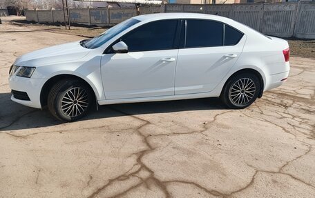 Skoda Octavia, 2018 год, 1 650 000 рублей, 3 фотография