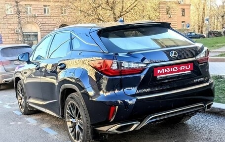 Lexus RX IV рестайлинг, 2017 год, 3 540 000 рублей, 6 фотография