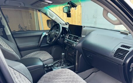 Toyota Land Cruiser Prado 150 рестайлинг 2, 2012 год, 3 500 000 рублей, 10 фотография