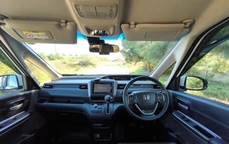 Honda Freed II, 2018 год, 1 620 000 рублей, 8 фотография