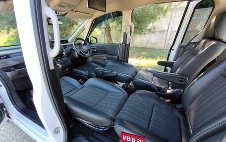 Honda Freed II, 2018 год, 1 620 000 рублей, 13 фотография