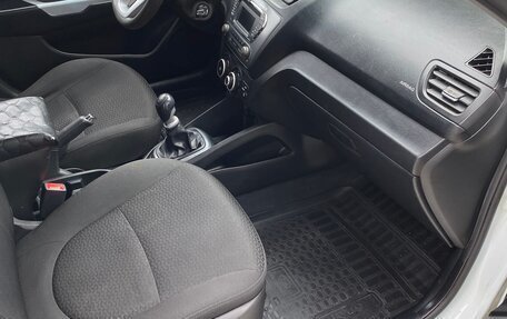 KIA Rio III рестайлинг, 2012 год, 690 000 рублей, 7 фотография