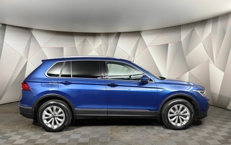Volkswagen Tiguan II, 2021 год, 3 493 000 рублей, 6 фотография