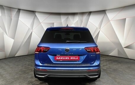 Volkswagen Tiguan II, 2021 год, 3 493 000 рублей, 8 фотография
