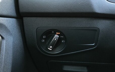 Volkswagen Tiguan II, 2019 год, 2 998 000 рублей, 16 фотография