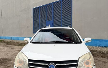 Geely MK Cross I, 2013 год, 300 000 рублей, 3 фотография