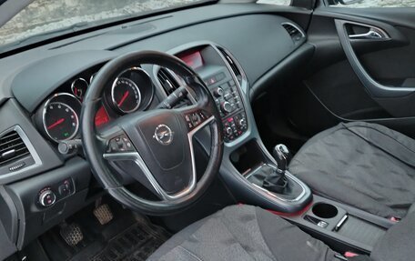 Opel Astra J, 2012 год, 750 000 рублей, 3 фотография
