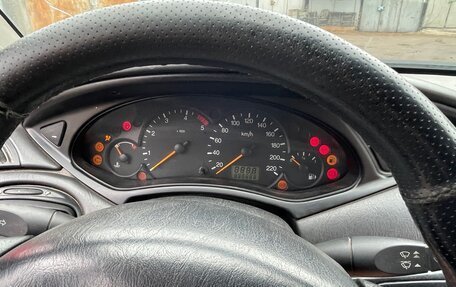 Ford Focus IV, 2001 год, 110 000 рублей, 11 фотография