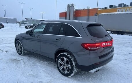 Mercedes-Benz GLC, 2017 год, 2 100 000 рублей, 4 фотография