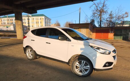 Hyundai ix35 I рестайлинг, 2013 год, 1 500 000 рублей, 2 фотография