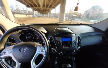 Hyundai ix35 I рестайлинг, 2013 год, 1 500 000 рублей, 4 фотография