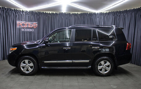 Toyota Land Cruiser 200, 2013 год, 2 998 000 рублей, 8 фотография