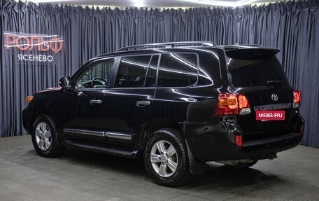 Toyota Land Cruiser 200, 2013 год, 2 998 000 рублей, 7 фотография