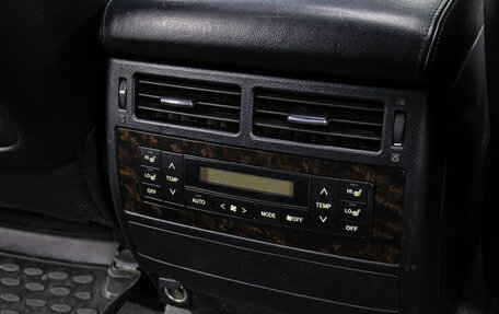 Toyota Land Cruiser 200, 2013 год, 2 998 000 рублей, 21 фотография