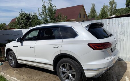 Volkswagen Touareg III, 2019 год, 4 150 000 рублей, 5 фотография