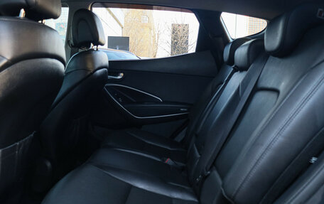 Hyundai Santa Fe III рестайлинг, 2017 год, 2 280 000 рублей, 8 фотография