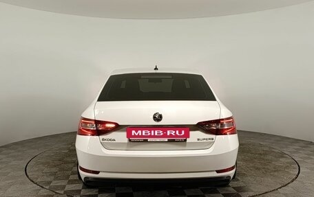 Skoda Superb III рестайлинг, 2016 год, 1 490 000 рублей, 6 фотография