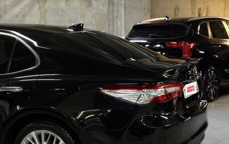 Toyota Camry, 2019 год, 3 050 000 рублей, 5 фотография
