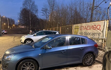 Chevrolet Cruze II, 2013 год, 800 000 рублей, 4 фотография
