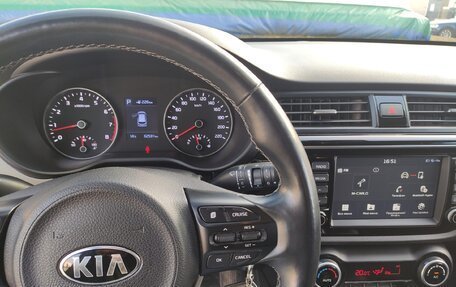 KIA Rio IV, 2017 год, 1 690 000 рублей, 5 фотография