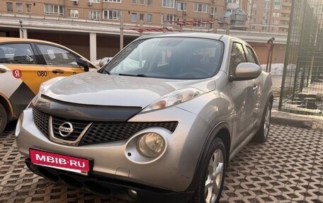 Nissan Juke II, 2012 год, 600 000 рублей, 2 фотография
