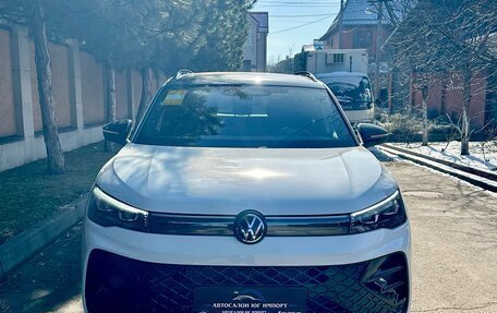 Volkswagen Tiguan, 2026 год, 4 690 000 рублей, 2 фотография