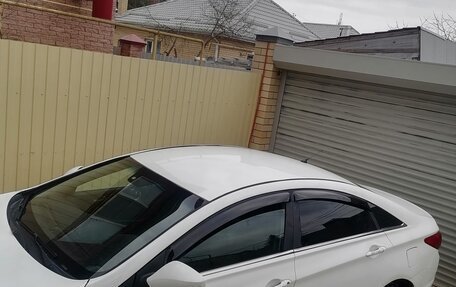 Hyundai Sonata VI, 2011 год, 1 050 000 рублей, 5 фотография