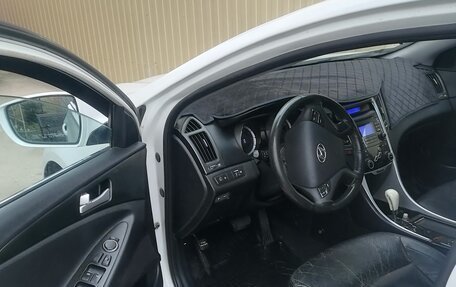 Hyundai Sonata VI, 2011 год, 1 050 000 рублей, 9 фотография