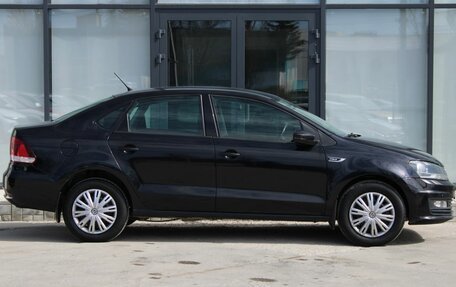 Volkswagen Polo VI (EU Market), 2016 год, 1 330 000 рублей, 4 фотография