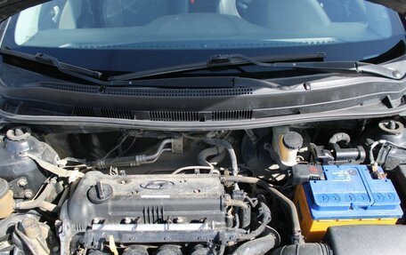 Hyundai Solaris II рестайлинг, 2013 год, 940 000 рублей, 16 фотография