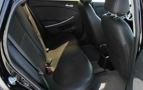 Hyundai Solaris II рестайлинг, 2013 год, 940 000 рублей, 26 фотография