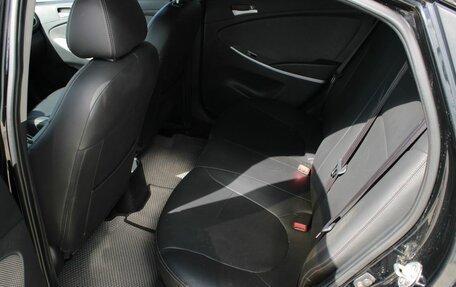 Hyundai Solaris II рестайлинг, 2013 год, 940 000 рублей, 25 фотография