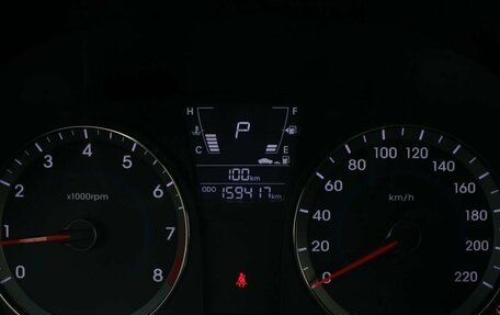 Hyundai Solaris II рестайлинг, 2013 год, 940 000 рублей, 17 фотография