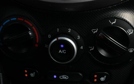 Hyundai Solaris II рестайлинг, 2013 год, 940 000 рублей, 23 фотография