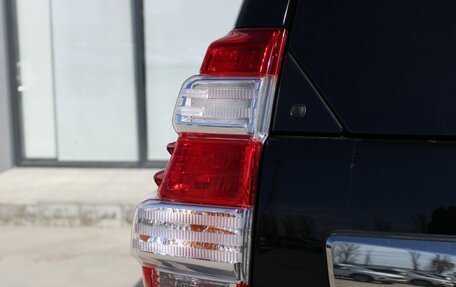 Toyota Land Cruiser Prado 150 рестайлинг 2, 2016 год, 4 030 000 рублей, 12 фотография