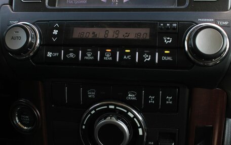 Toyota Land Cruiser Prado 150 рестайлинг 2, 2016 год, 4 030 000 рублей, 22 фотография