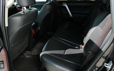 Toyota Land Cruiser Prado 150 рестайлинг 2, 2016 год, 4 030 000 рублей, 30 фотография